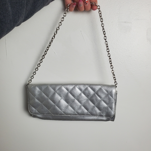 Celine Dion Sensational Silver Cushioned Bag - Picture 12 of 15